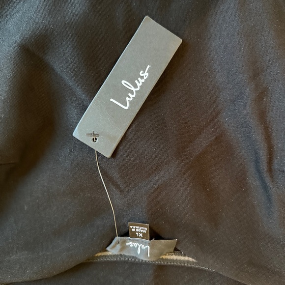 NWT Lulu’s LBD - Picture 7 of 8